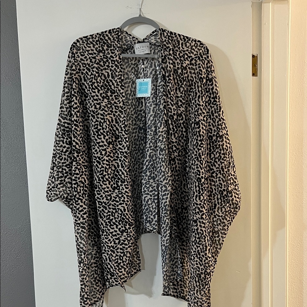 Hayden Leopard Print Cardigan in Black and Cream